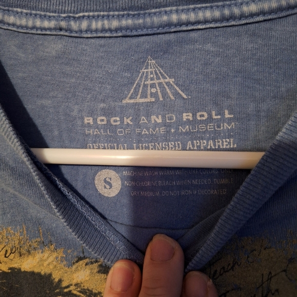 John Lennon shirt - Picture 2 of 5